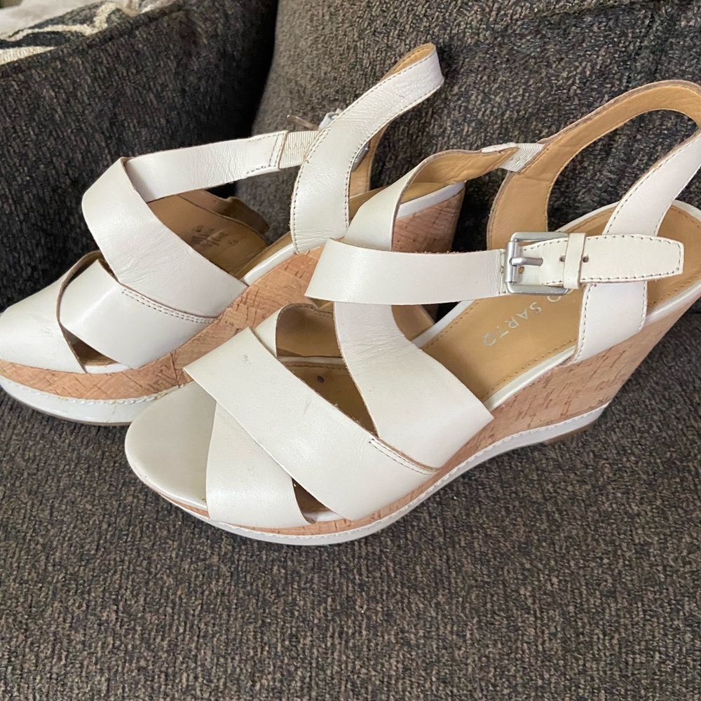 Franco Sarto wedges
